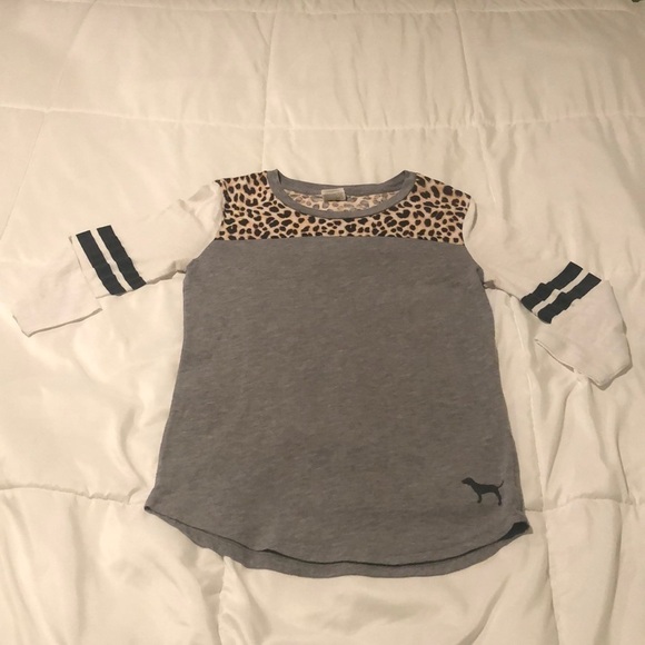 PINK Victoria’s Secret elbow length T-shirt - Picture 1 of 9
